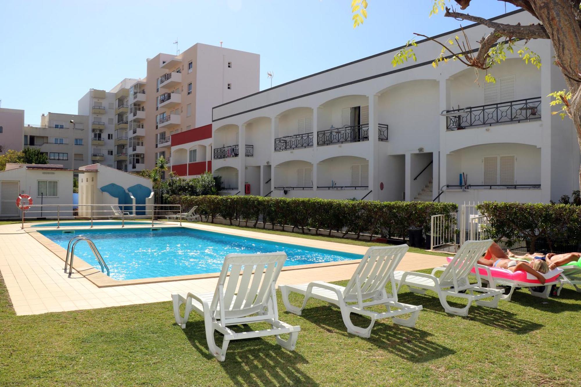Apartamentos King'S Quarteira Luaran gambar