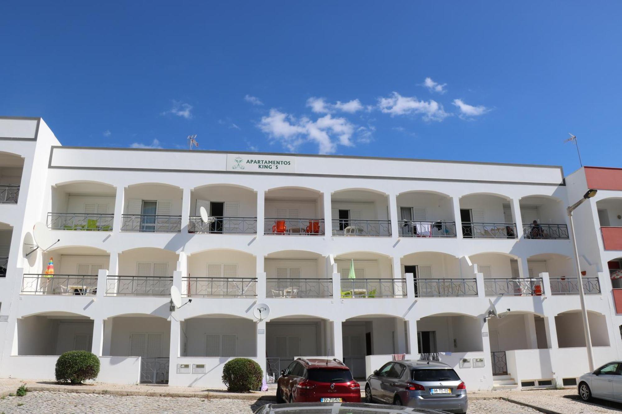 Apartamentos King'S Quarteira Luaran gambar